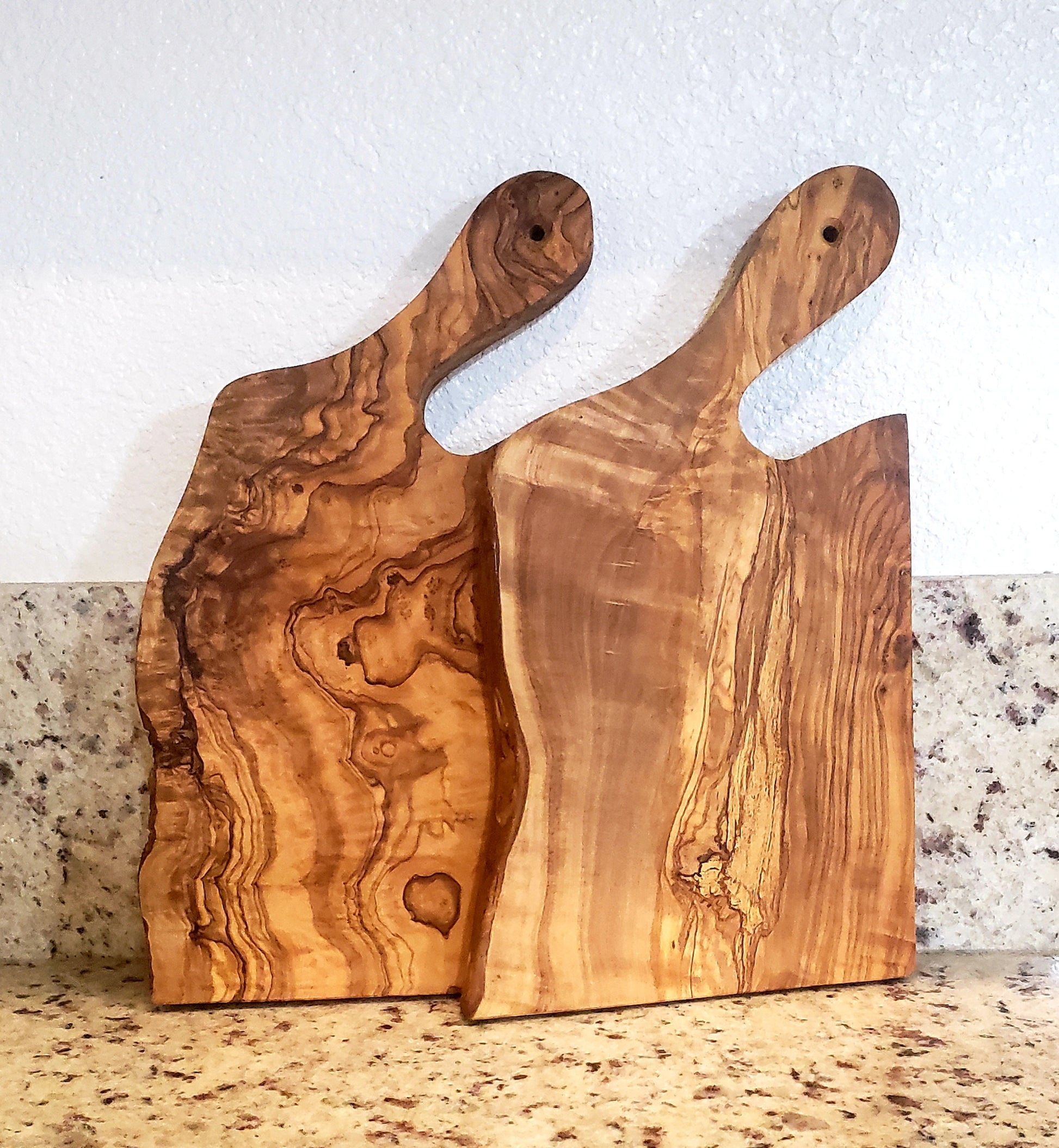 16” Cutting Board Shape with Handle